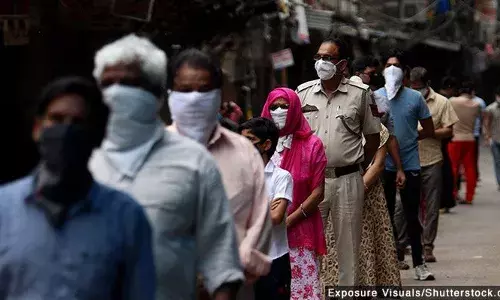 கோவிட் -19: ‘தடுப்பூசி அனைத்துக்கும் மருந்தல்ல; சிகிச்சை மற்றும் தொடர்பு தடமறிதல் முக்கியமானது’ கோவிட் -19: ‘தடுப்பூசி அனைத்துக்கும் மருந்தல்ல; சிகிச்சை மற்றும் தொடர்பு தடமறிதல் முக்கியமானது’