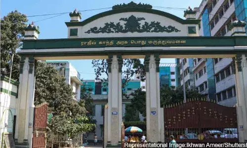 சென்னை மருத்துவமனைகளில் சிக்கலான கோவிட்-19 பராமரிப்பு ‘அதிகபட்சம் சரிசெய்யப்பட்டது’ சென்னை மருத்துவமனைகளில் சிக்கலான கோவிட்-19 பராமரிப்பு ‘அதிகபட்சம் சரிசெய்யப்பட்டது’