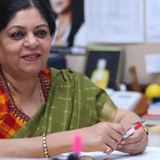 ‘கோவிட் இல்லாத பகுதிகளில் பகுதி நேரமாவது பள்ளிகள் திறக்கப்பட வேண்டும்’