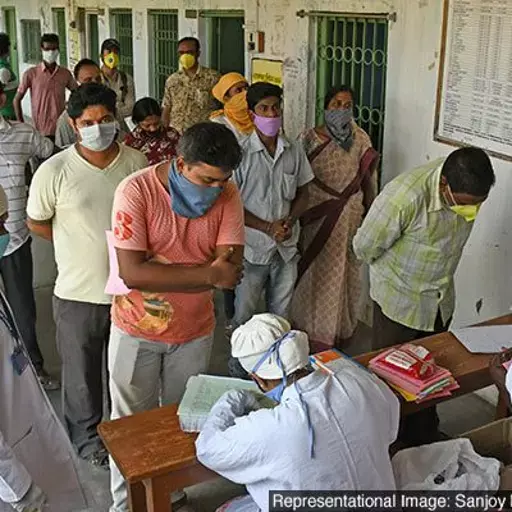 ‘நாம் இன்னமும் தொற்றுநோயின் ஏறுமுகத்தில் தான் இருக்கிறோம்’ ‘நாம் இன்னமும் தொற்றுநோயின் ஏறுமுகத்தில் தான் இருக்கிறோம்’