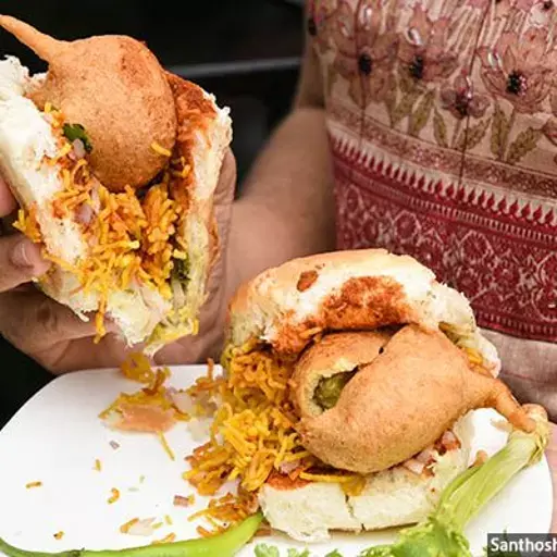 அதிக எடை அல்லது பருமன் கொண்ட இந்திய பெண்கள்; அவர்களில் பெரும்பாலோர் பணக்காரர் மற்றும் நகர்ப்புறவாசிகள்