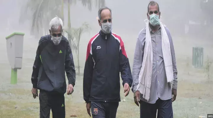 நுரையீரல் புற்றுநோய்க்கு வழிவகுக்கும் நச்சுக்காற்று உஷார், இது புகைபிடிப்பவர்களுக்கான நோய் மட்டுமல்ல! நுரையீரல் புற்றுநோய்க்கு வழிவகுக்கும் நச்சுக்காற்று உஷார், இது புகைபிடிப்பவர்களுக்கான நோய் மட்டுமல்ல!