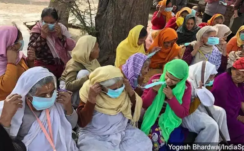 பிருந்தாவனத்தில் விதவையர் இல்லம் கோவிட்-19ல் இருந்து தனது முதியவர்களை பாதுகாக்க ஆயத்தம் பிருந்தாவனத்தில் விதவையர் இல்லம் கோவிட்-19ல் இருந்து தனது முதியவர்களை பாதுகாக்க ஆயத்தம்